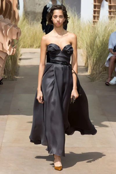 Look 5